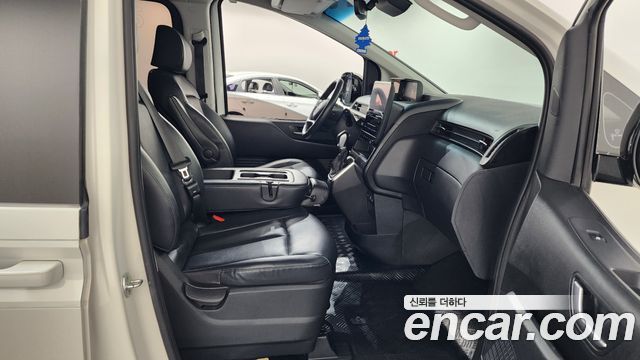 Hyundai Staria 4WD Tourer 9-Seater Modern 2023 — фото 11