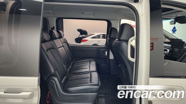 Hyundai Staria 4WD Tourer 9-Seater Modern 2023 — фото 12