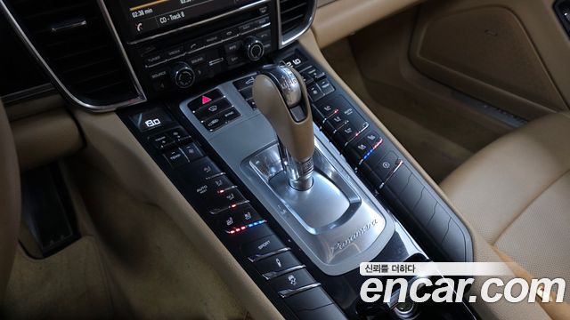 Porsche Panamera 3.6 AWD 970 2014 — фото 9