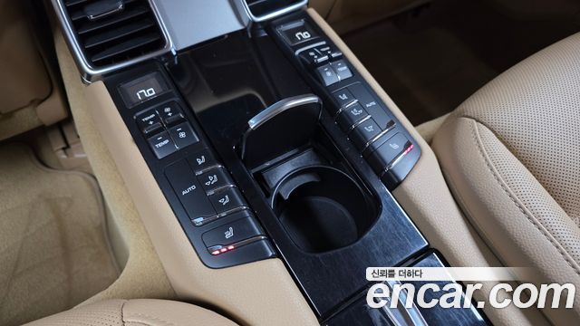 Porsche Panamera 3.6 AWD 970 2014 — фото 18