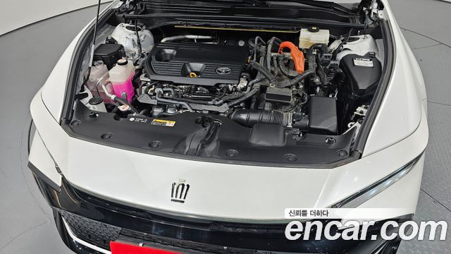 Toyota Crown Crossover 2.5 4WD Hybrid 2024 — фото 6