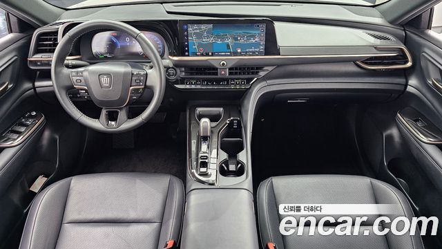 Toyota Crown Crossover 2.5 4WD Hybrid 2024 — фото 7
