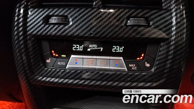 BMW X6 (G06) xDrive40i M Sport 2021 — фото 22