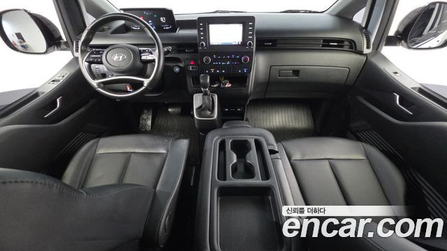 Hyundai Staria disability support car 2022 — фото 7