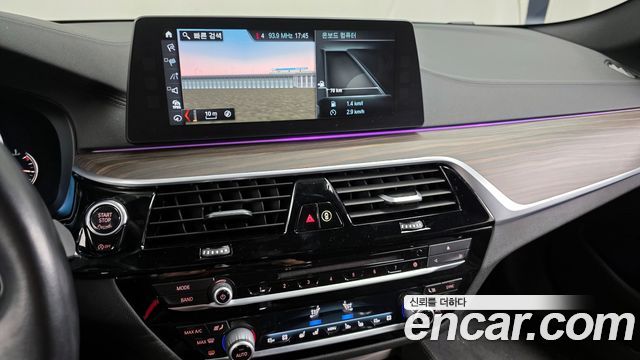 BMW 5 Series (G30) 530i xDrive M Sport Package Plus 2017 — фото 18