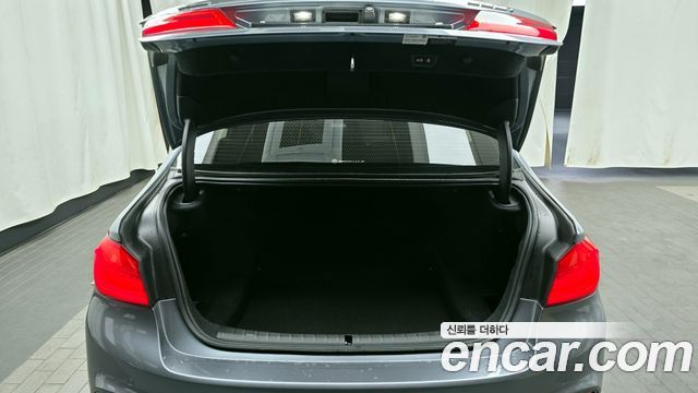 BMW 5 Series (G30) 530i xDrive M Sport Package Plus 2017 — фото 24