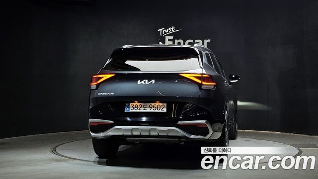 Kia Sportage (V) Gasoline 1.6 Turbo 2WD Nobleless 2022 — фото 4