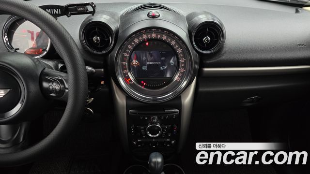 MINI Cooper D Countryman ALL4 1st 2015 — фото 15