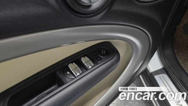 MINI Cooper D Countryman ALL4 1st 2015 — фото 17