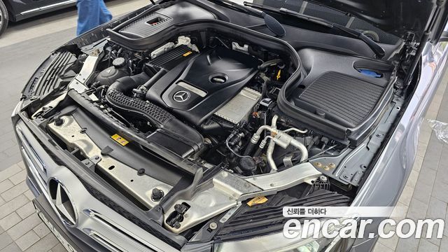 Mercedes-Benz GLC-Class (X253) GLC300 4MATIC 2019 — фото 6