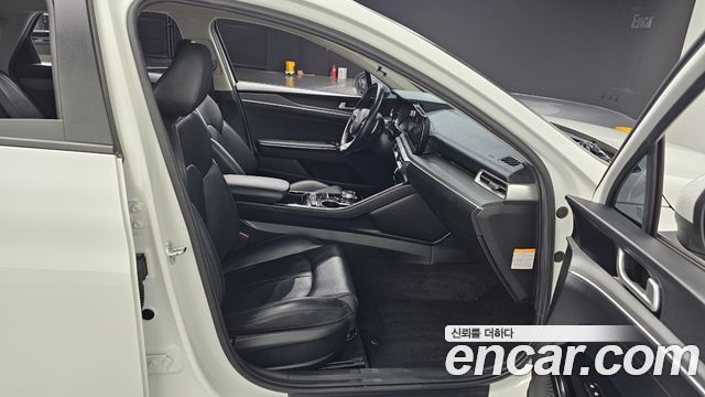 Kia K5 Hybrid (III) Prestige 2021 — фото 12