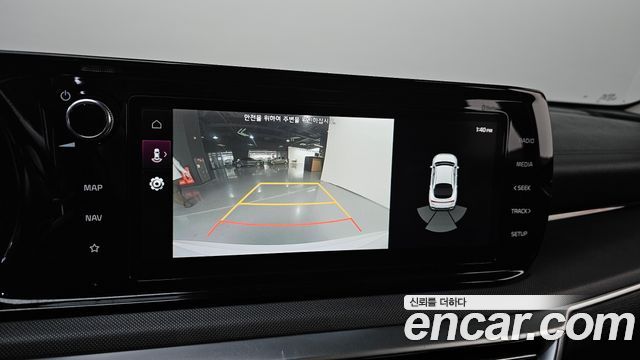 Kia K5 Hybrid (III) Prestige 2021 — фото 17