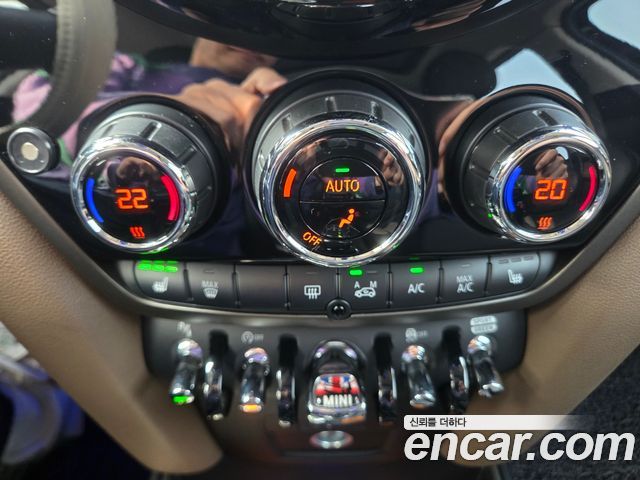 MINI Cooper Countryman HIGH 2nd 2019 — фото 17