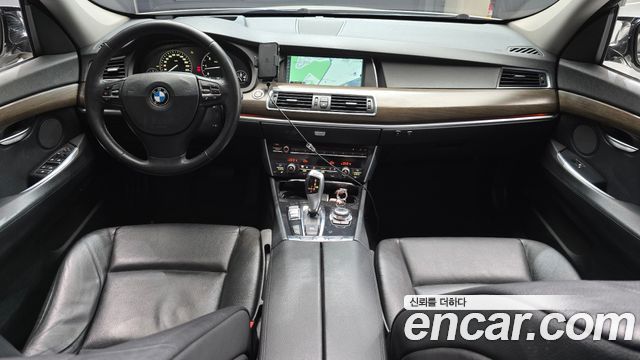BMW 5 Series GT (F07) GT 30d 2012 — фото 7