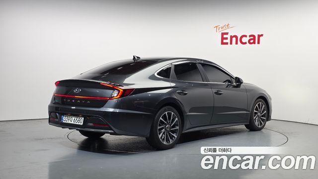 Hyundai Sonata Hybrid (DN8) Inspiration 2022 — фото 2