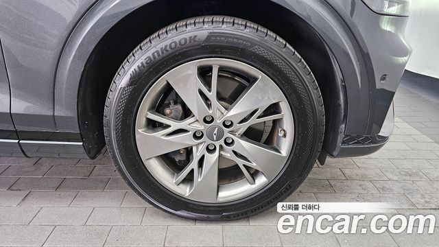 Genesis GV70 2.5T Gasoline AWD 2023 — фото 5