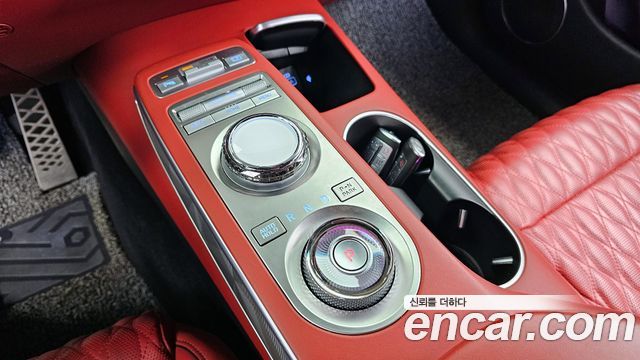 Genesis GV70 2.5T Gasoline AWD 2023 — фото 9