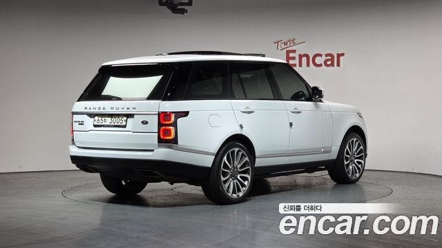 Land Rover Range Rover (IV) 4.4 SDV8 Vogue SE DIESEL 2016 — фото 2