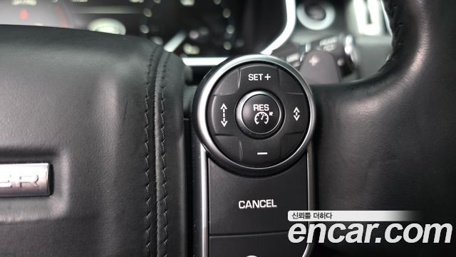 Land Rover Range Rover (IV) 4.4 SDV8 Vogue SE DIESEL 2016 — фото 17
