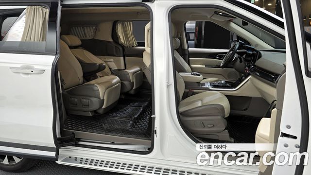 Kia Carnival (IV) Diesel 7-Seater Hi-Limousine Signature 2021 — фото 12