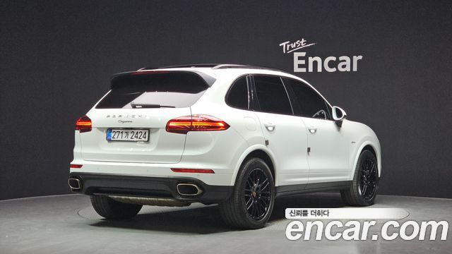 Porsche Cayenne 3.0 Diesel Platium Edition 958 2017 — фото 2