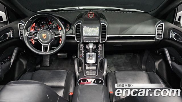 Porsche Cayenne 3.0 Diesel Platium Edition 958 2017 — фото 7