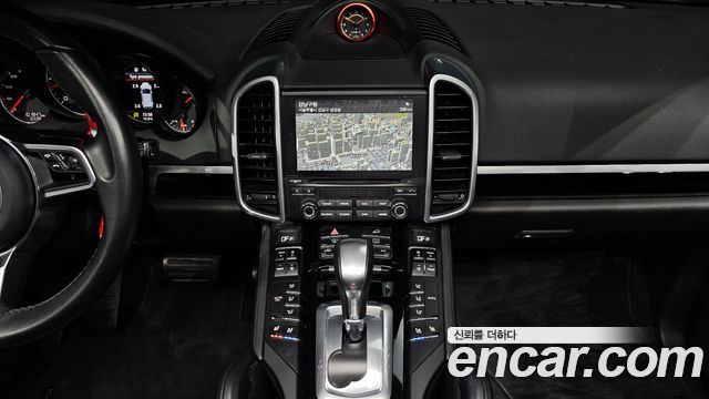 Porsche Cayenne 3.0 Diesel Platium Edition 958 2017 — фото 15