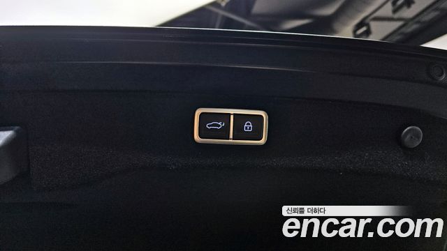 Hyundai Sonata The Edge (DN8) 1.6 Turbo Exclusive 2024 — фото 20