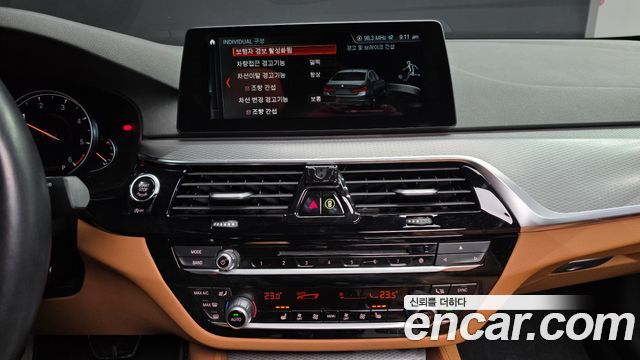BMW 5 Series (G30) 520d M Sport package 2018 — фото 14