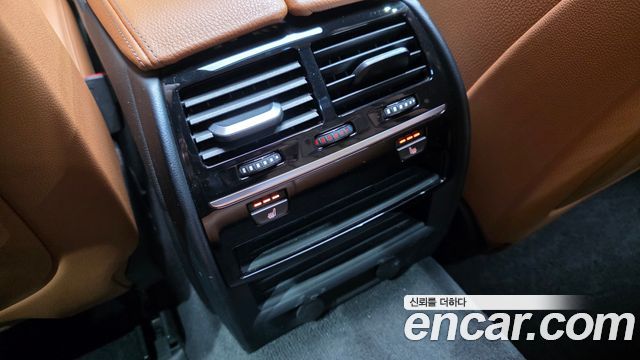 BMW 5 Series (G30) 520d M Sport package 2018 — фото 17