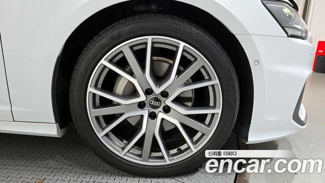 Audi A6 (C8) 45 TDI Quattro Premium 2023 — фото 5