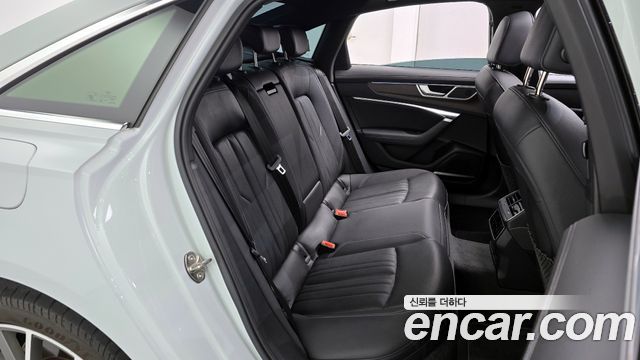 Audi A6 (C8) 45 TDI Quattro Premium 2023 — фото 12