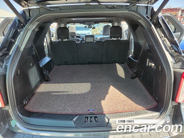 Ford Explorer (VI) 2.3 LimIted 4WD 2020 — фото 24