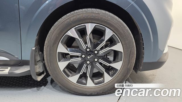 Kia Carnival (IV) Diesel 9-Seater Signature 2021 — фото 5