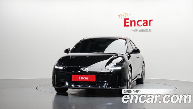 Hyundai Ioniq 6 Long Range Exclusive + 2023 — фото 3