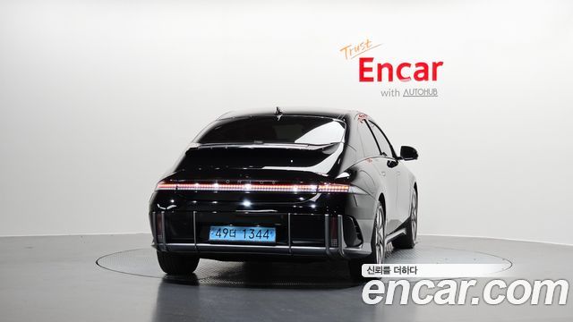 Hyundai Ioniq 6 Long Range Exclusive + 2023 — фото 4