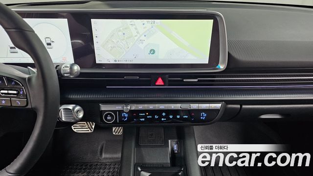 Hyundai Ioniq 6 Long Range Exclusive + 2023 — фото 15