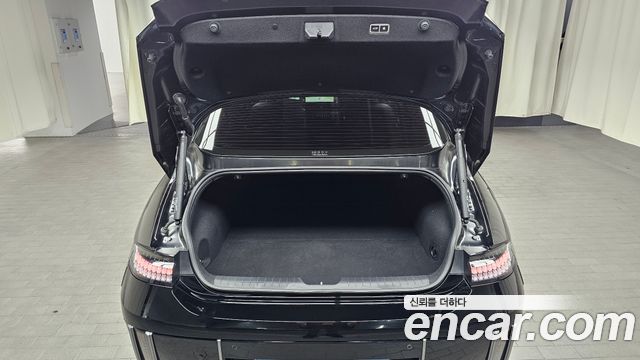 Hyundai Ioniq 6 Long Range Exclusive + 2023 — фото 20
