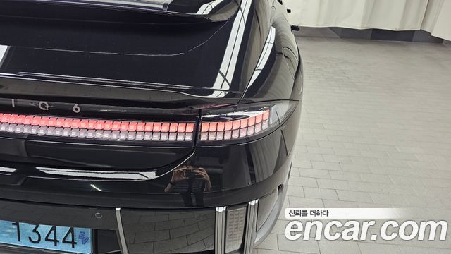 Hyundai Ioniq 6 Long Range Exclusive + 2023 — фото 23
