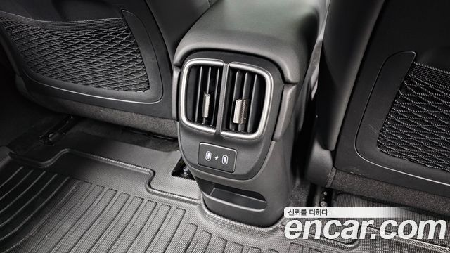 Hyundai Ioniq 6 Long Range Exclusive + 2023 — фото 31