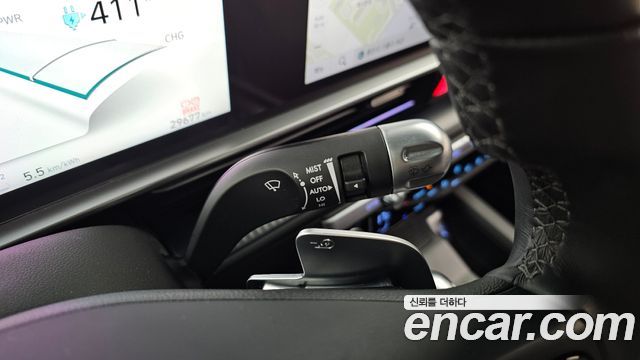 Hyundai Ioniq 6 Long Range Exclusive + 2023 — фото 32