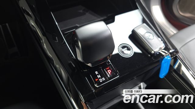 Land Rover Range Rover Sport (III) P635 SV Edition 2 2025 — фото 18