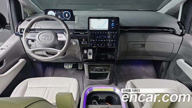 Hyundai Staria 4WD Lounge 9-Seater Limousine 2023 — фото 7