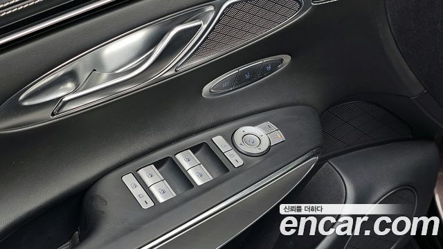 Genesis Electrified (GV70) e-AWD 2022 — фото 16