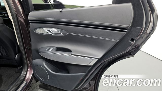 Genesis Electrified (GV70) e-AWD 2022 — фото 28