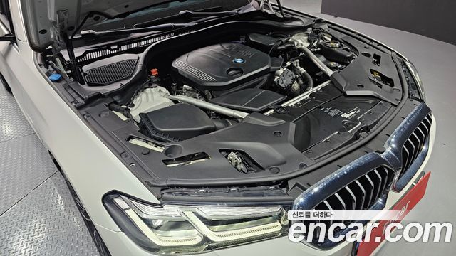 BMW 5 Series (G30) 523d M Sport 2021 — фото 6