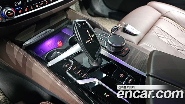 BMW 5 Series (G30) 523d M Sport 2021 — фото 9