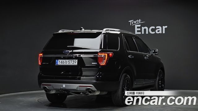 Ford Explorer 2.3 Limited 4WD 5th 2017 — фото 2