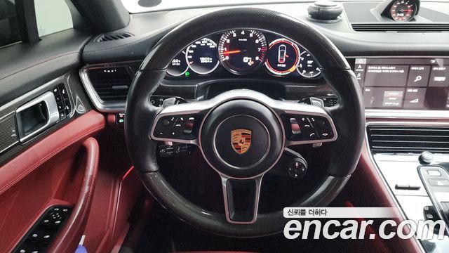 Porsche Panamera (971) 2.9 4S 2018 — фото 11