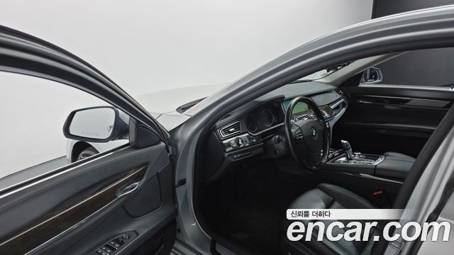 BMW 7 Series (F01) 730d xDrive 2013 — фото 13